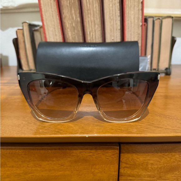 Women's Saint Laurent Gradient Brown Sunglasses - Picture 1 of 9